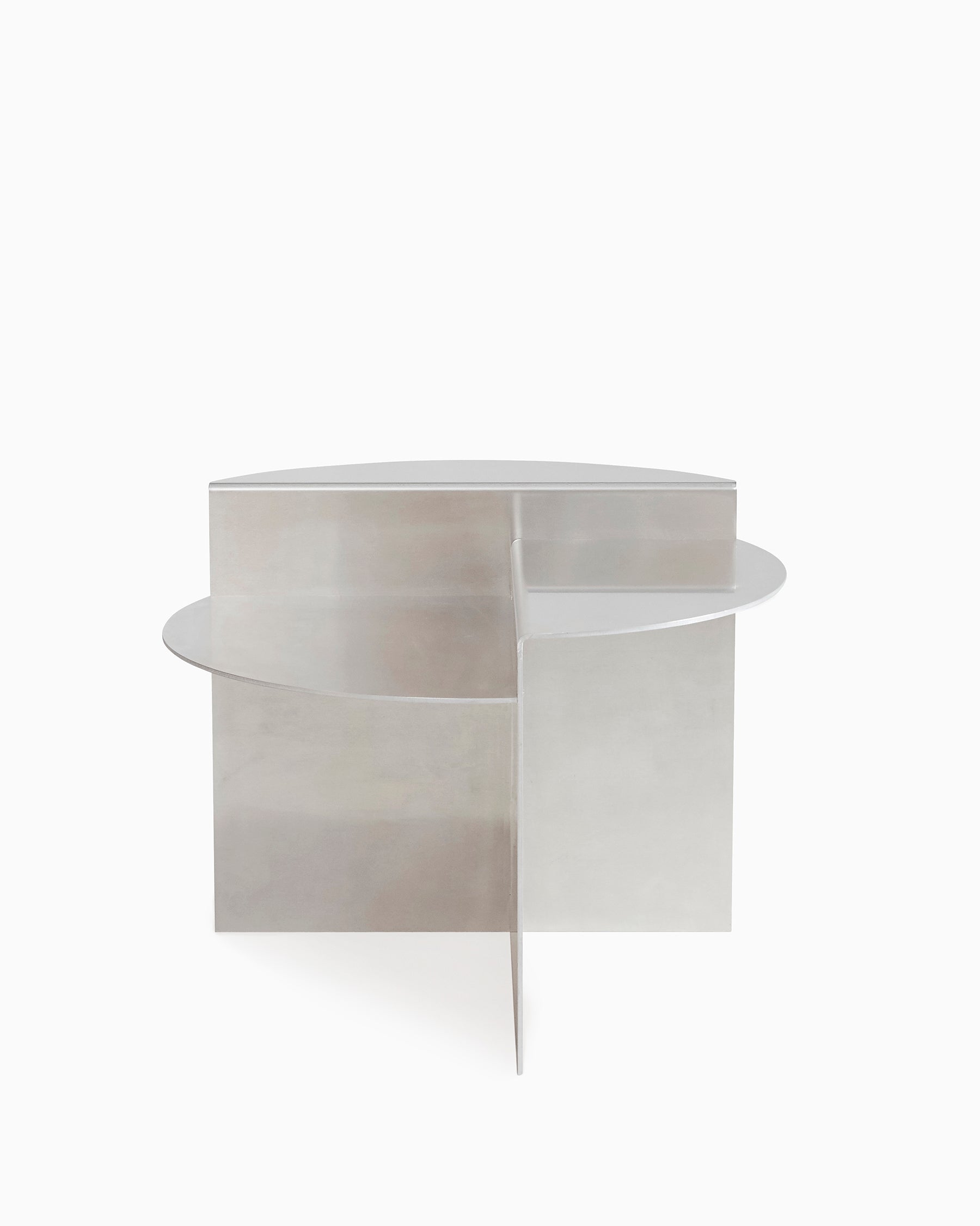 RIVET SIDETABLE