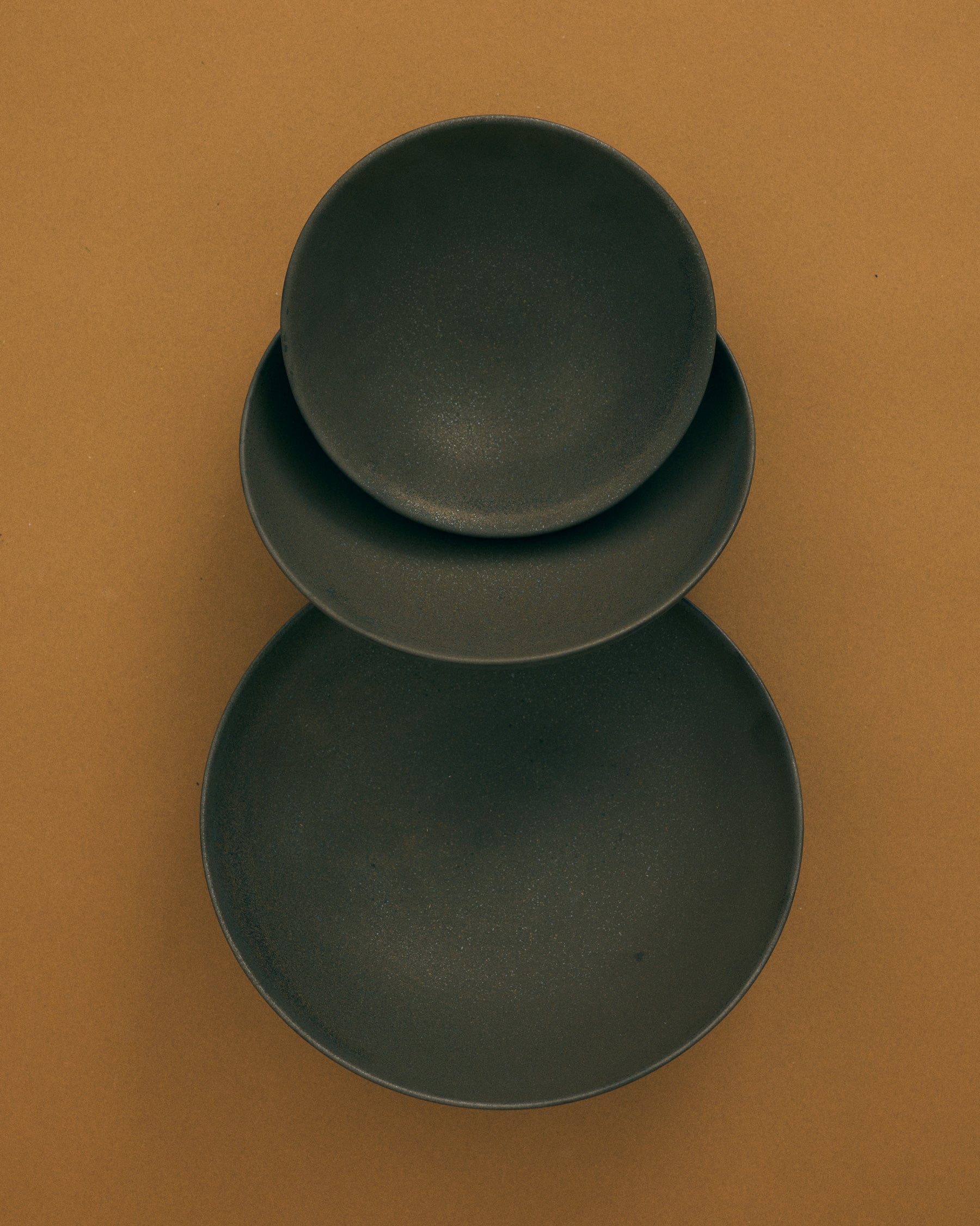 Shallow Bowl Large - Copper Brown