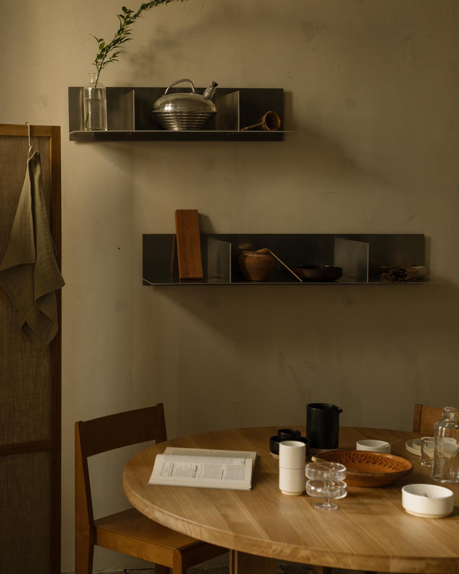 RIVET SHELF - Large