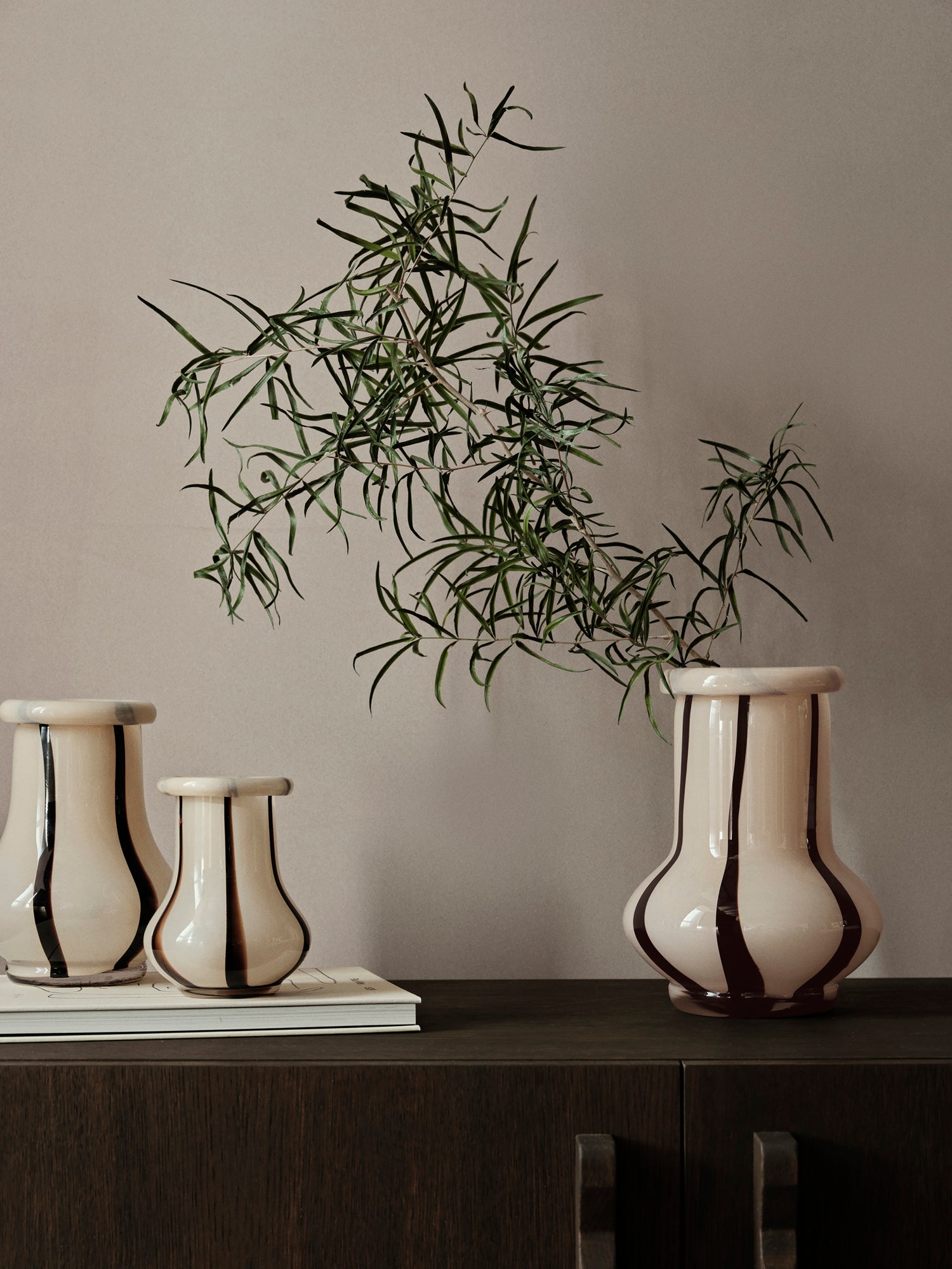 Riban Vase Medium - Cream