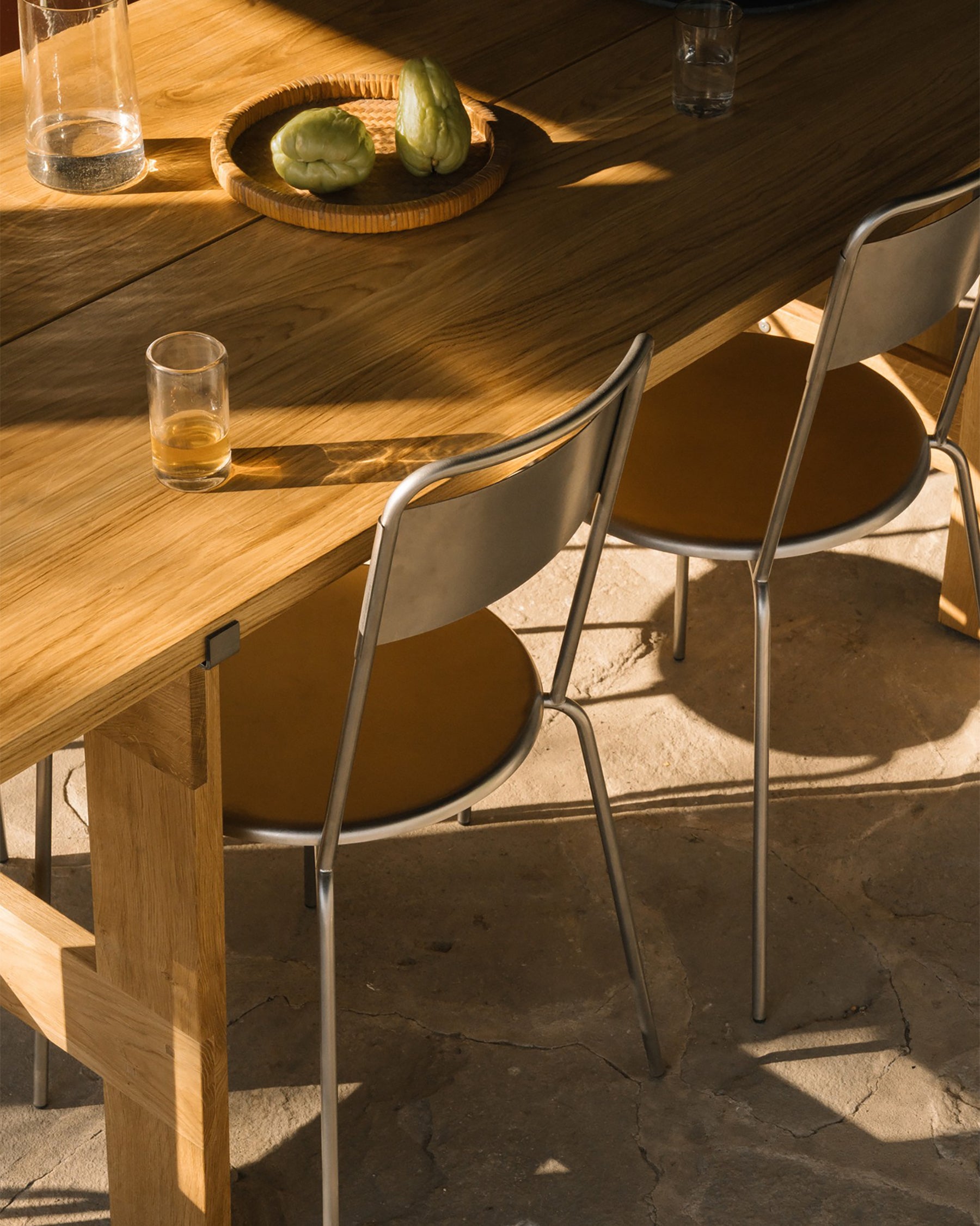 PETIT ROND CHAIR