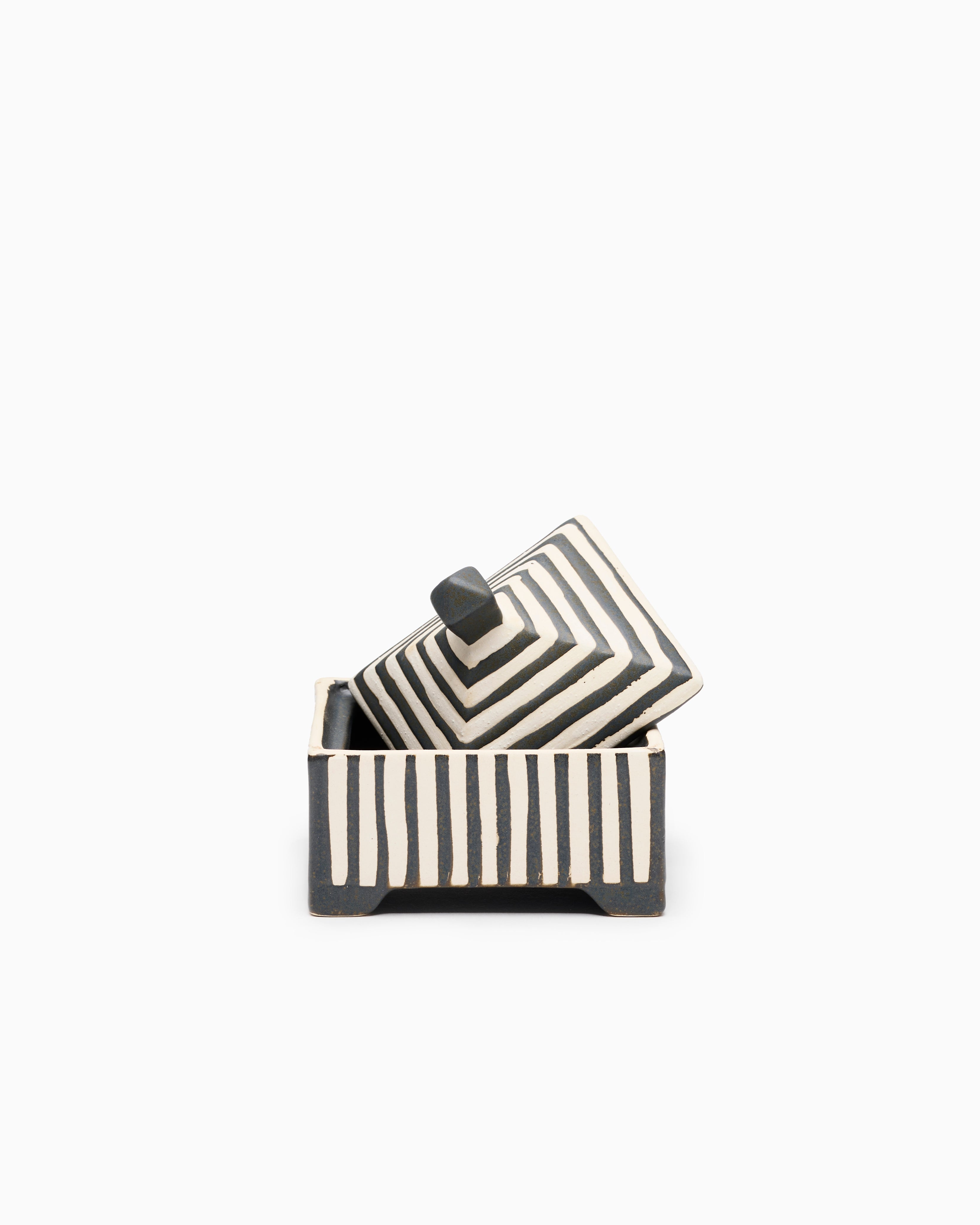 Banda Box - Black