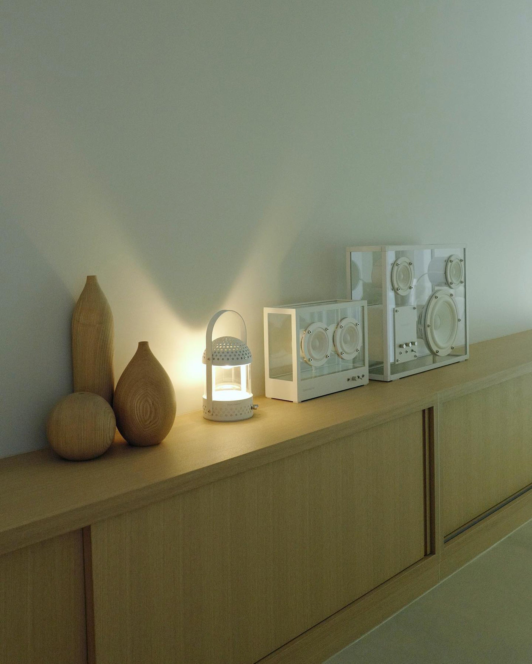 Light Speaker - Black
