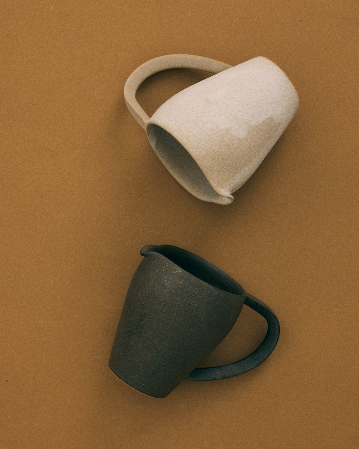 Birdy Jug - Copper Brown