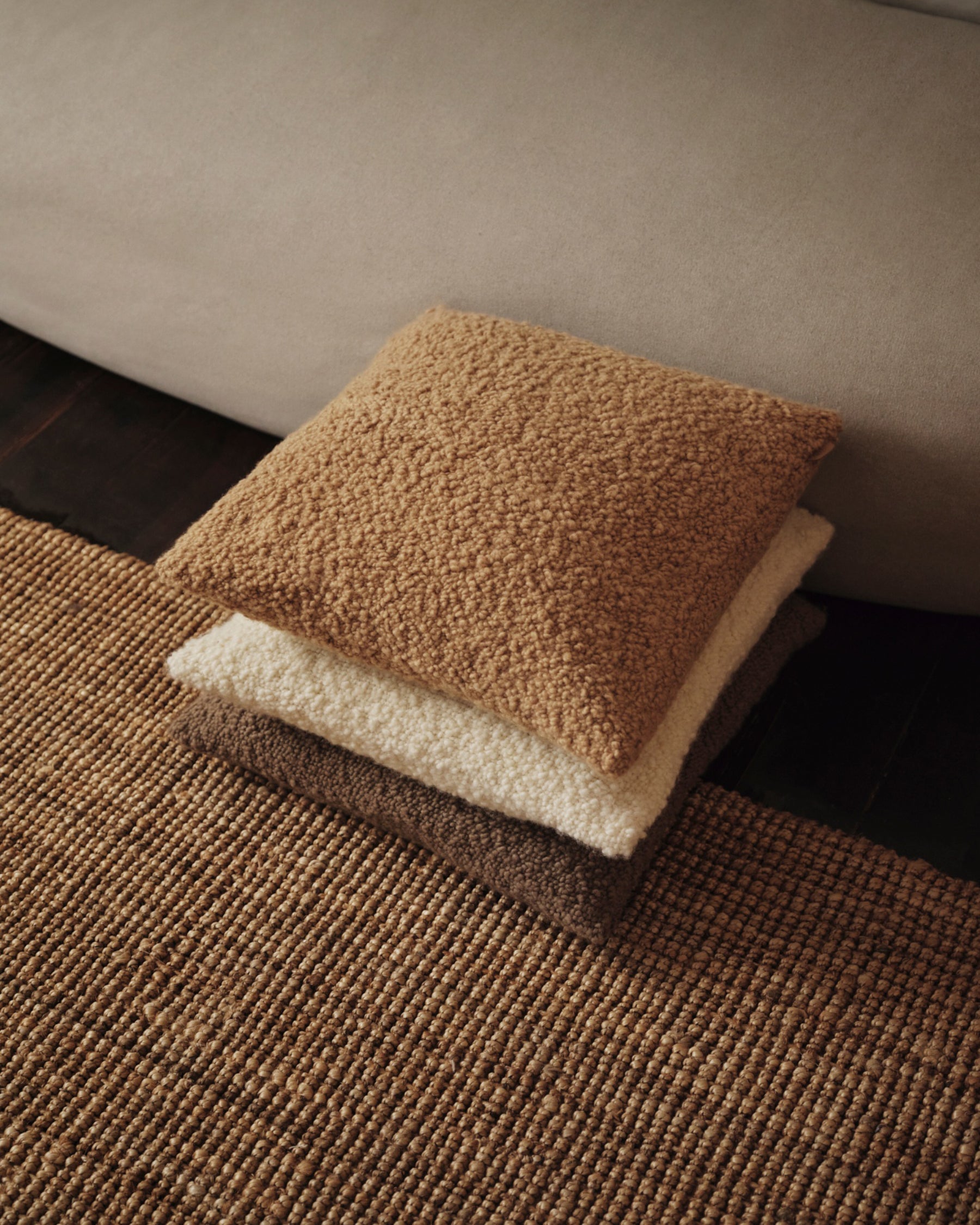 Moor Cushion - Honey