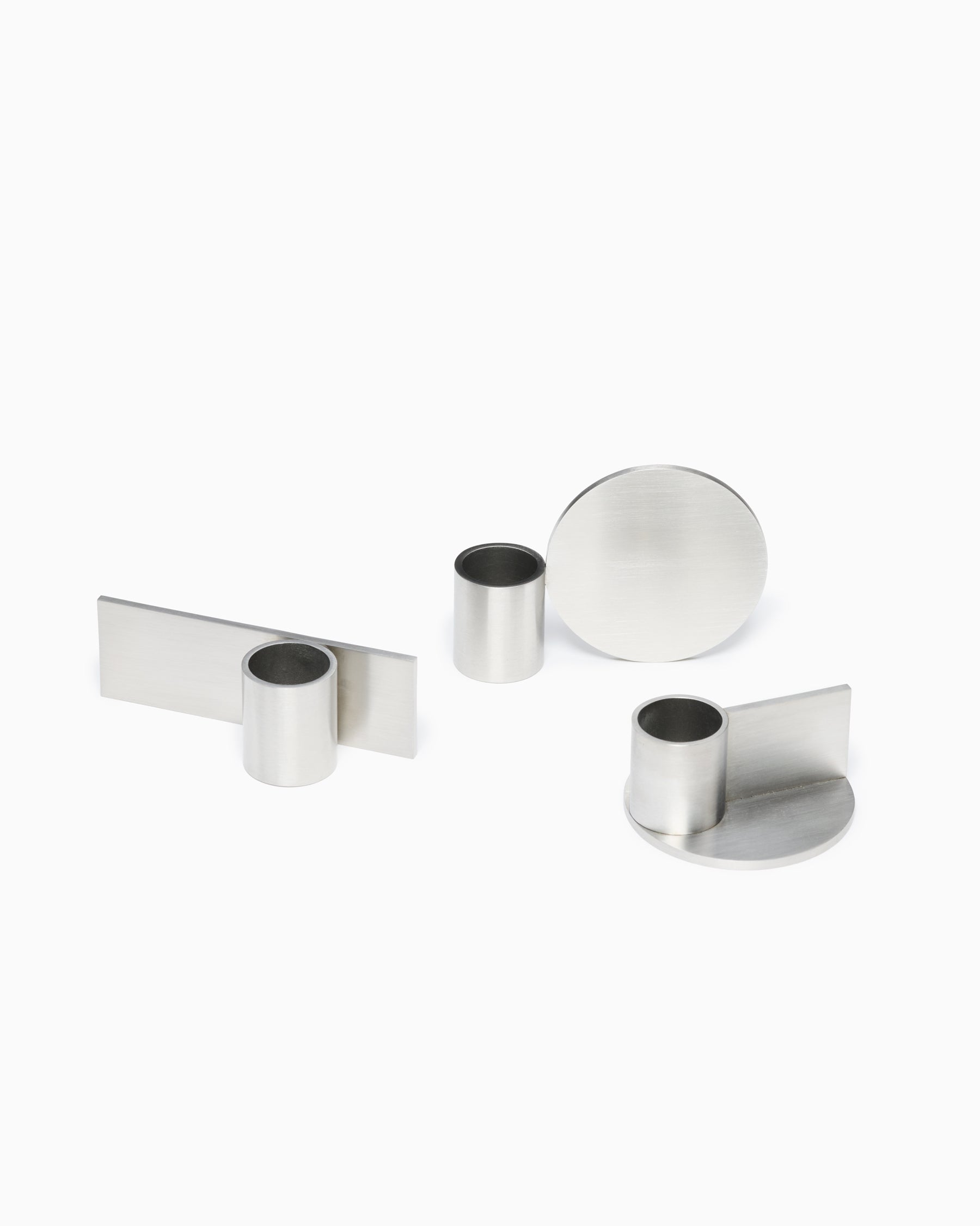 FUNDAMENT CANDLE HOLDER - Form 2