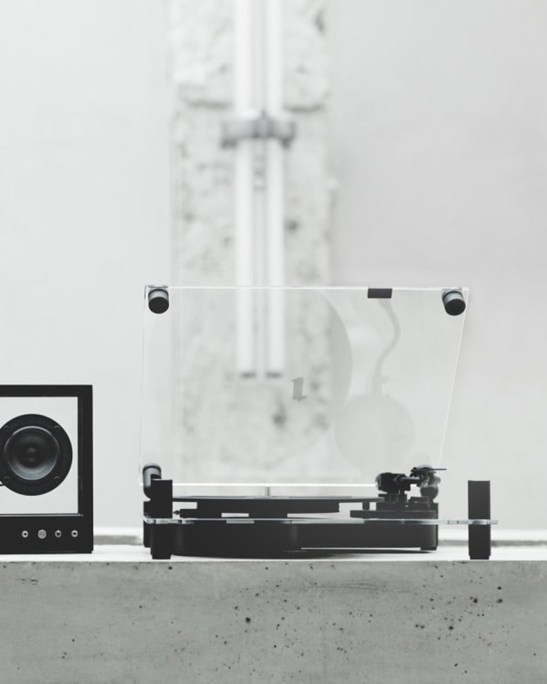Turntable - Black